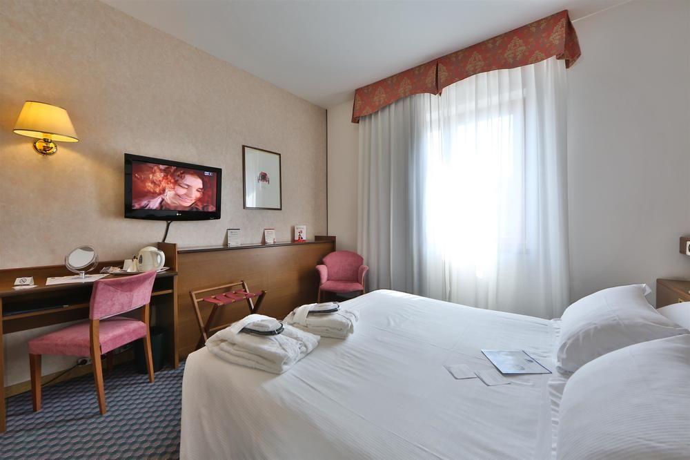 Best Western Hotel Cristallo 로비고 외부 사진