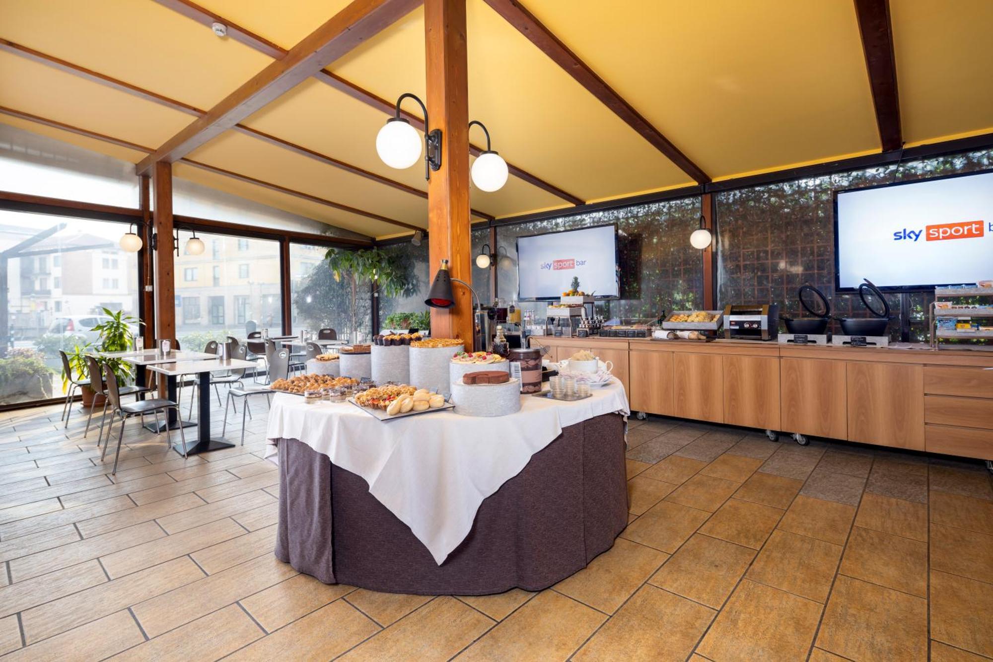 Best Western Hotel Cristallo 로비고 외부 사진