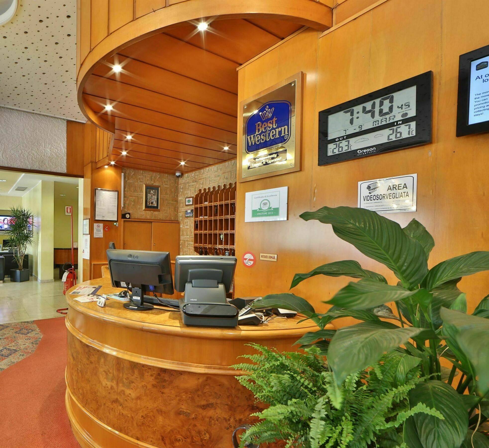 Best Western Hotel Cristallo 로비고 외부 사진